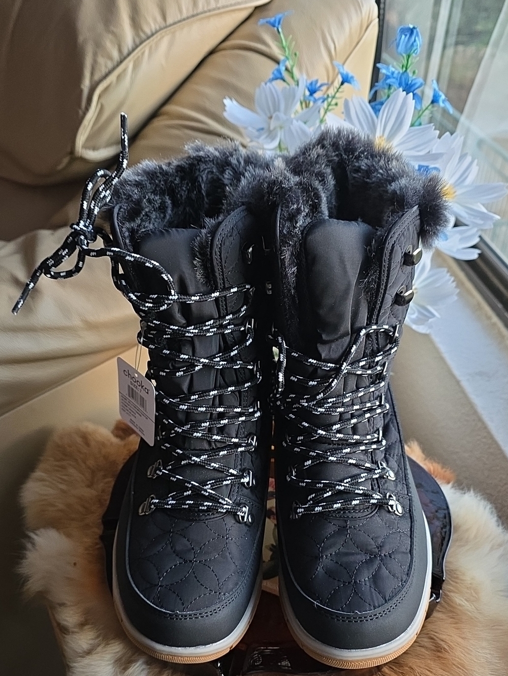 Chooka Black Quilted Faux-Fur Lace-Up Winter Boots Size 7